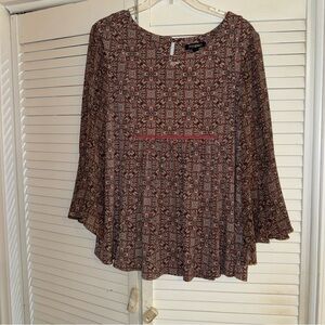 Roz & Ali Burgundy and Black Patterned Blouse
